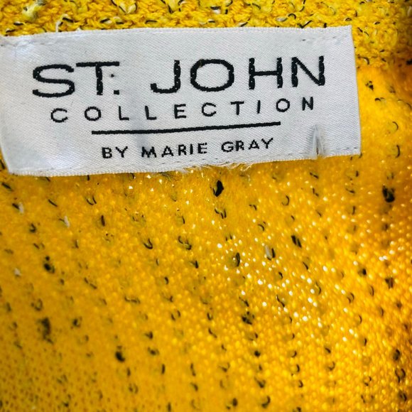 St John Collection Boucle Knit Pearl Button Jacket - Picture 9 of 10